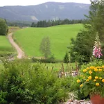 Urlaub Am Bio-bauernhof Liebchen * Zeutschach
